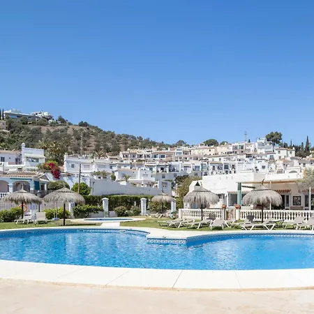 Casa Sian Adjacent To Playaza Nerja