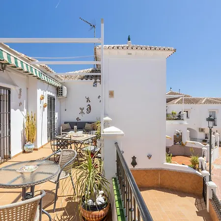 Lejlighed Casa Sian Adjacent To Playaza Nerja